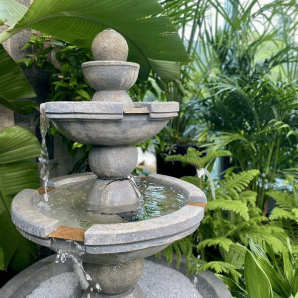 059g01 fontaine de jardin 03.png